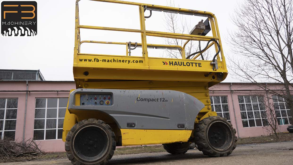 Nacela foarfeca diesel second hand Haulotte Compact 12 DX Nr.73