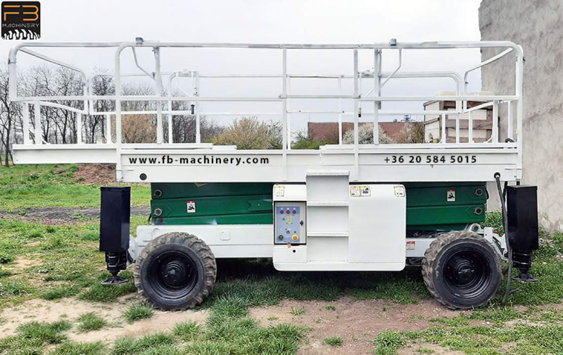 Nacela foarfeca diesel - Haulotte Compact 12 SX