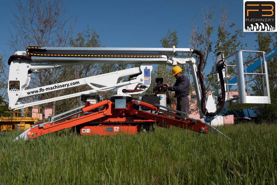 Nacela pe senila R 180